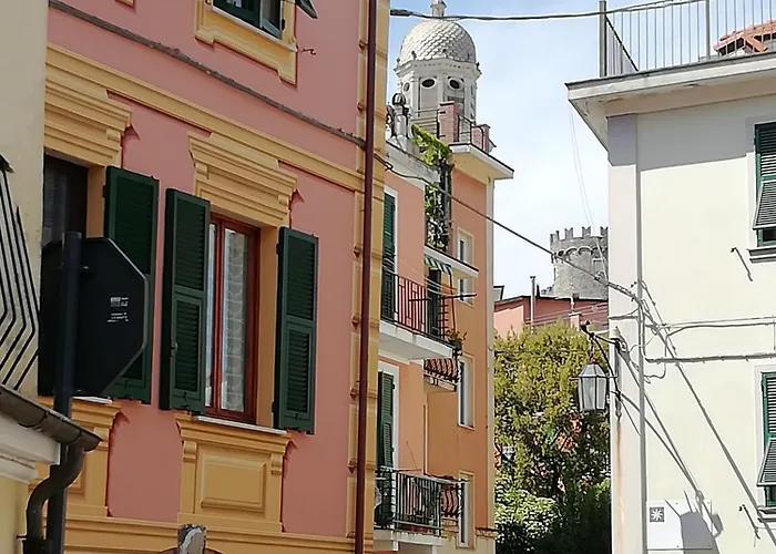 Con Giardino, Terrazzo E Garage A Due Passi Dal Mare E Dalle Cinqueterre *