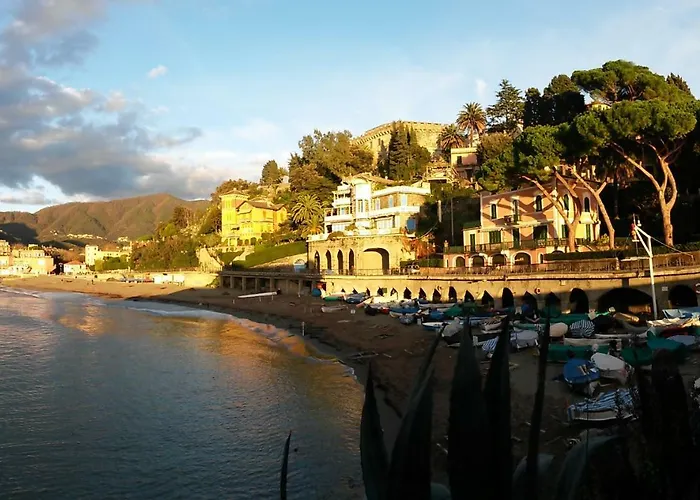 Con Giardino, Terrazzo E Garage A Due Passi Dal Mare E Dalle Cinqueterre Levanto